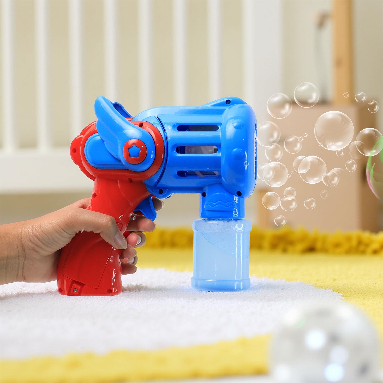 Bubble-Gun-02_7775f01d-f44d-49a8-9f40-01b180b27c1c.jpg